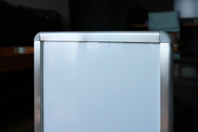 Ramka reklamowa OWZ, format A2, profil alu 32mm | bardzo sol