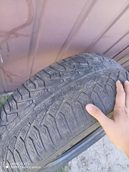 Opony zimowe Uniroyal 215/65R16 Dot.2017r