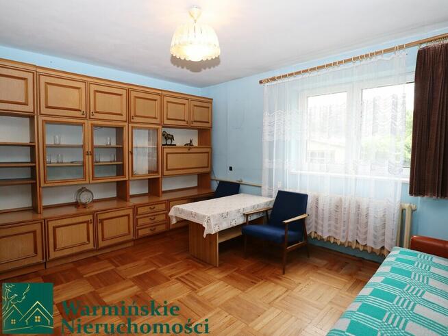 Przestronny dom z działką i garażem – idealny dla rodziny