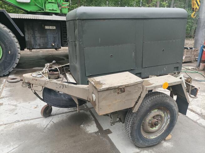 Agregat prądotwórczy na przyczepie PAD-8