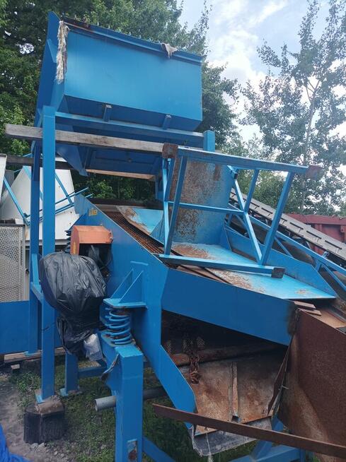 Przesiewacz do kruszyw i węgla