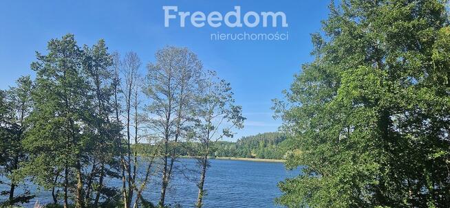 Dom całoroczny nad jeziorem