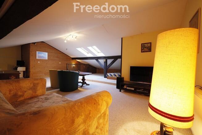 Dom całoroczny nad jeziorem