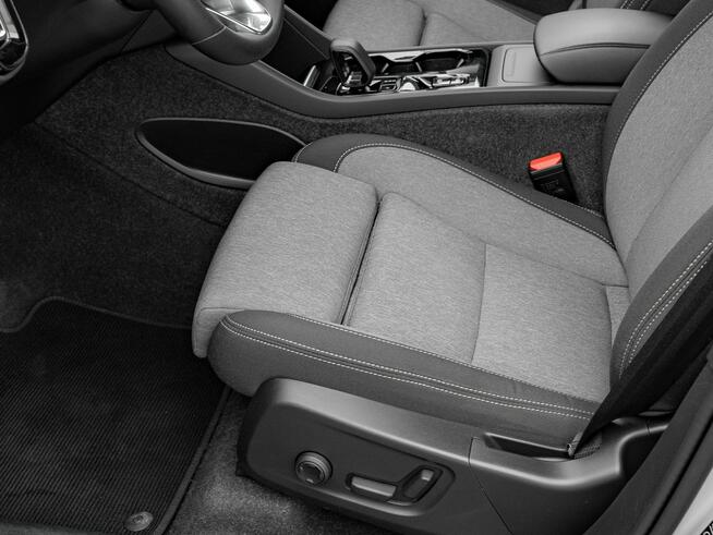 Volvo XC 40 WD1972T#B3 Plus Dark Podgrz.f I kier K.cofania LED Salon PL VAT 23%