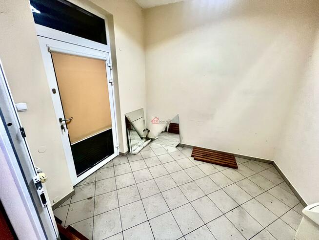 Lokal użytkowy Mniów, Gajowa