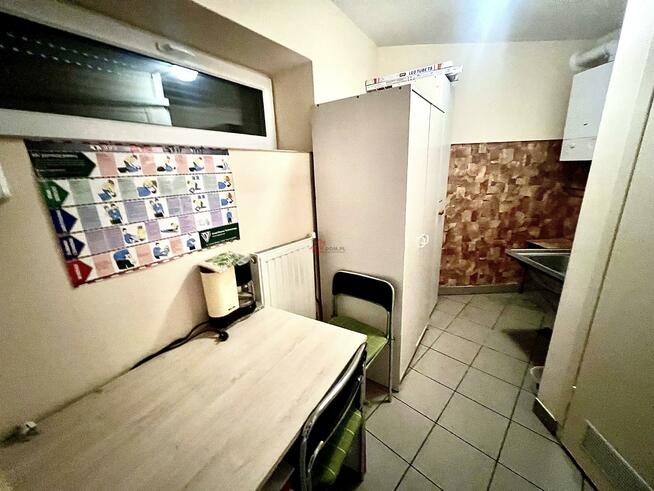 Lokal użytkowy Mniów, Gajowa