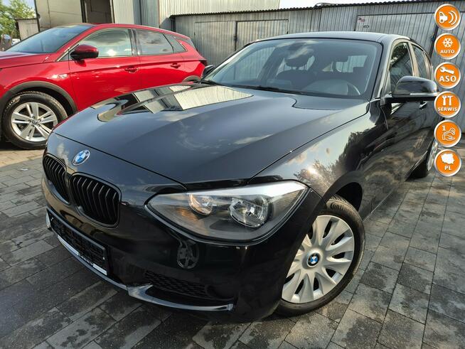 BMW 116i SPORT 136km  klima NAWIGACJA serwis BEZWYPADEK 2012