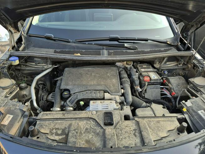 Peugeot 3008 1.2 benzyna Allure 130KM virtual NAVI led PDC kamera 2020