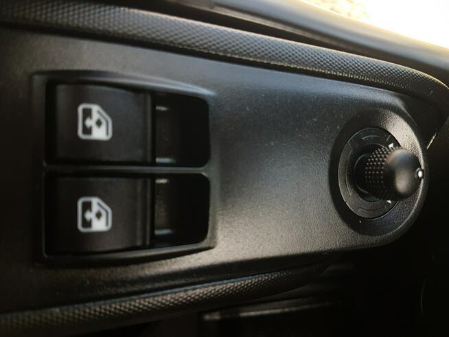 Iveco Daily KONTENER NISKOPODŁOGOWY 4,43x2,23x2,42 SKLEP BAR FOODTRUCK KAMPER AC