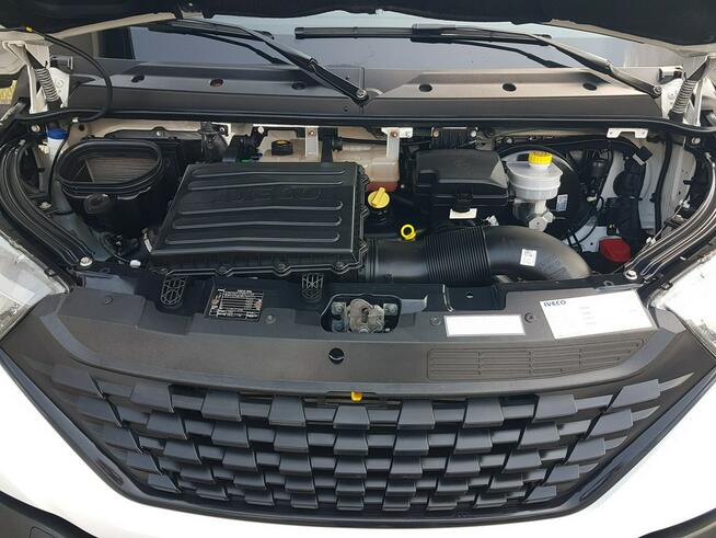 Iveco Daily KONTENER NISKOPODŁOGOWY 4,43x2,23x2,42 SKLEP BAR FOODTRUCK KAMPER AC