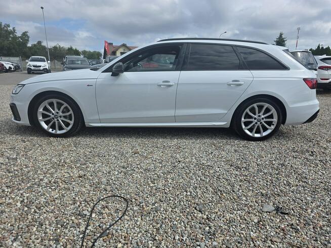 Audi A4 2.0 205ps PanoramaDach Navi El.Klapa Radar 3xS-LINE