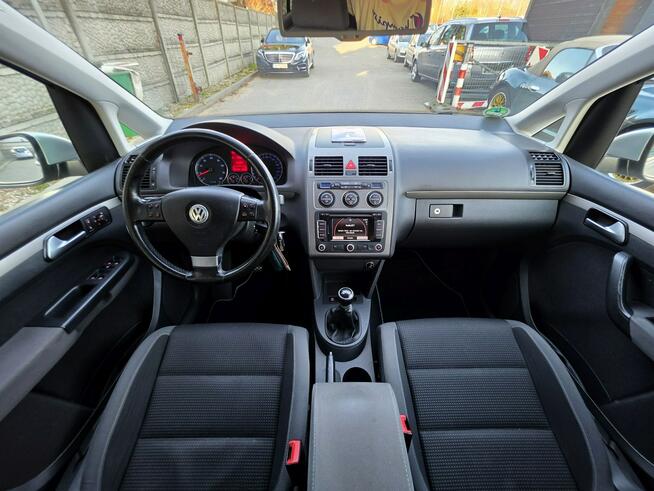 Volkswagen Touran Super Stan*Super Wyposażenie*PRZEBIEG: 159.814*Bezwypadkowy*GWARANCJA