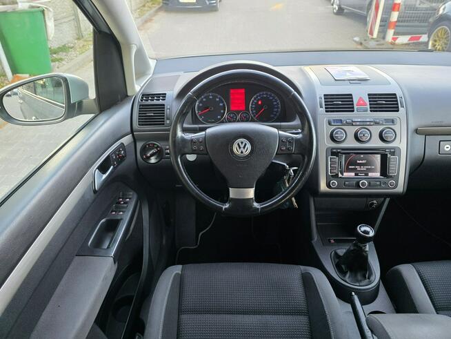 Volkswagen Touran Super Stan*Super Wyposażenie*PRZEBIEG: 159.814*Bezwypadkowy*GWARANCJA