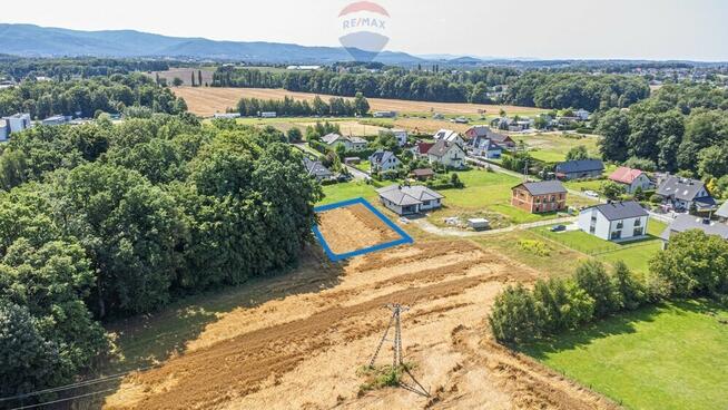 KOMOROWICE ŚLĄSKIE – DZIAŁKA BUDOWLANA