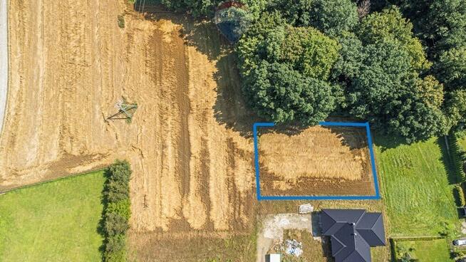 KOMOROWICE ŚLĄSKIE – DZIAŁKA BUDOWLANA