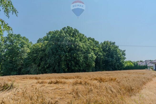KOMOROWICE ŚLĄSKIE – DZIAŁKA BUDOWLANA