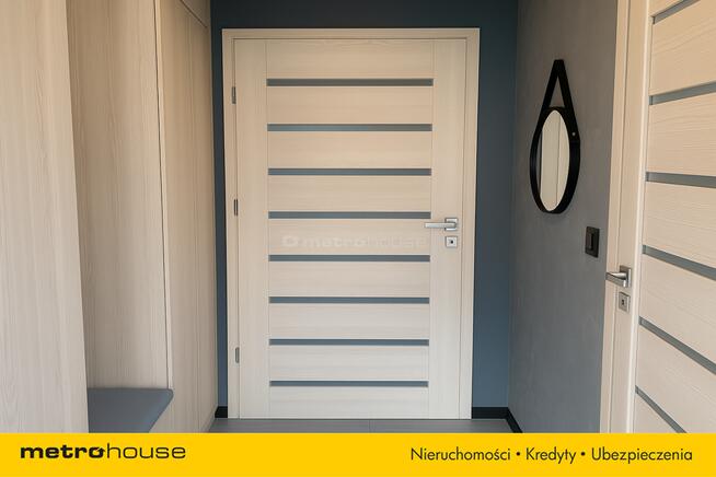 Przepiękny segment z ogródkiem i 2 msc. parking.