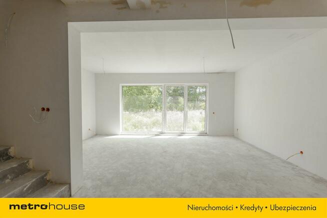 Nowoczesny dom bliźniak w Dosinie