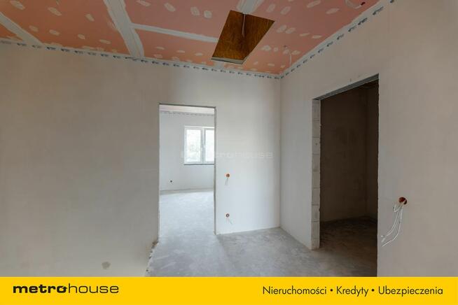 Nowoczesny dom bliźniak w Dosinie