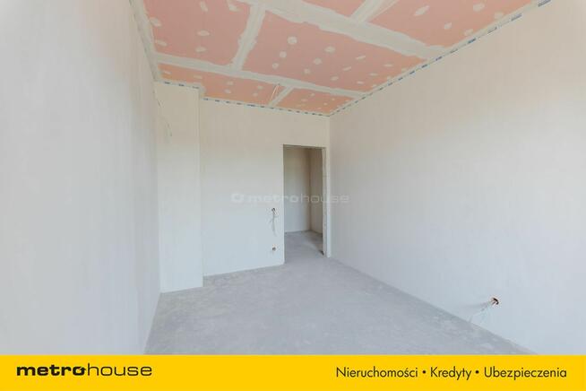 Nowoczesny dom bliźniak w Dosinie