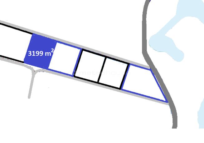 Działka budowlana z linią brzegową jeziora