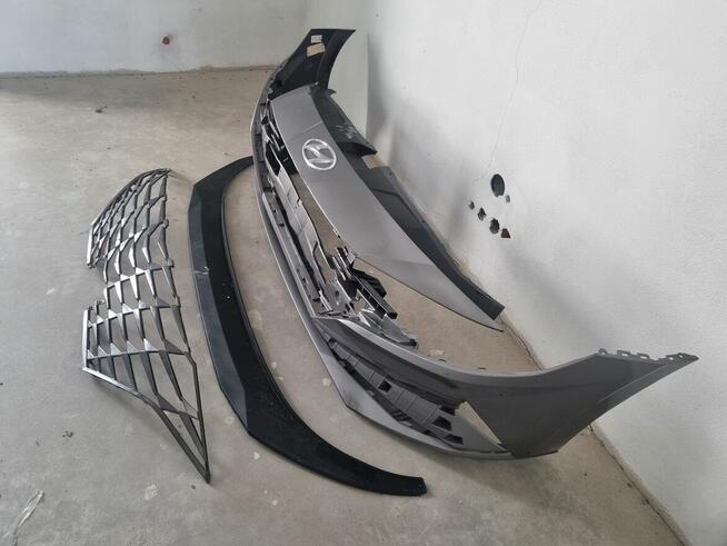 Sprzedam zderzak Hyundai Elantra 7