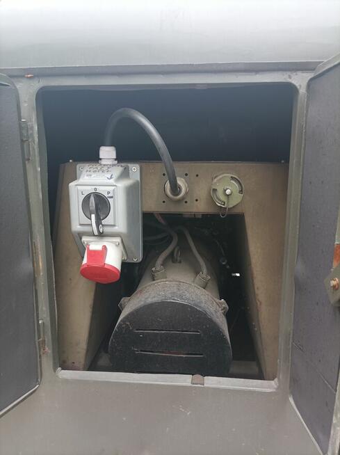 Agregat prądotwórczy na przyczepie PAD-8