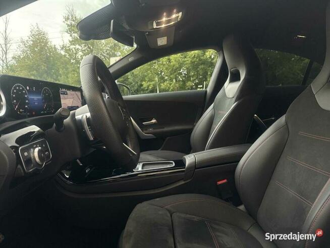 Mercedes-Benz CLA 200 - GD8T610