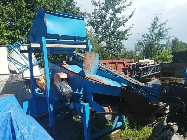 Przesiewacz do kruszyw i węgla