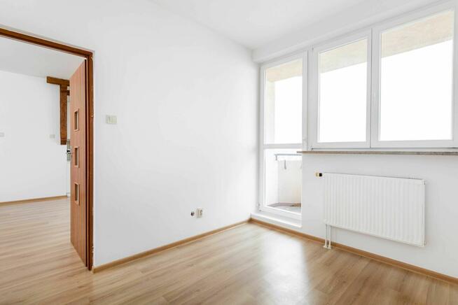 2 pokojowe, balkon, tramwaj do Metra, ul. Światowida