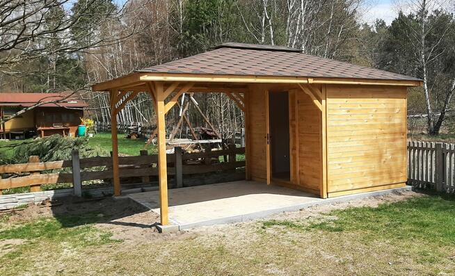 Wiata drewniana pod panele. Szybka realizacja. Każdy wymiar.