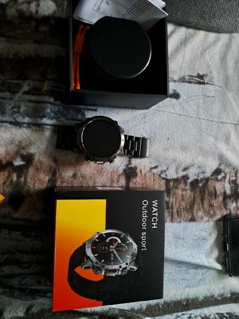Nowy zegarek smartwatch