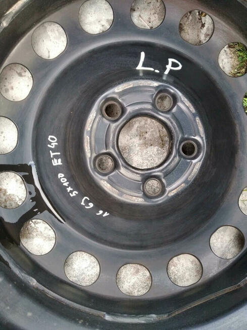 Felgi stalowe VW 4szt R16 5x100 Bora Rapid Octavia Golf Fabi