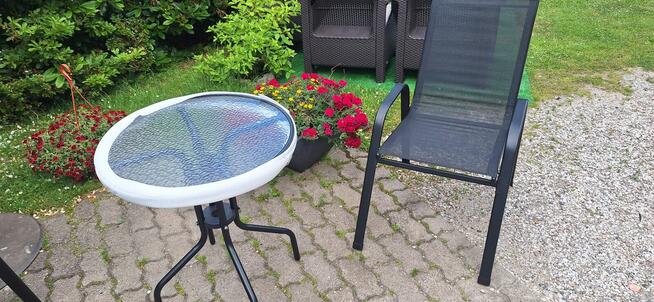 zestaw ogrodowych 2 krzesła stolik