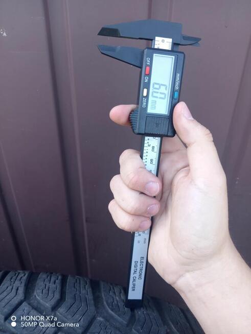 Opony zimowe Uniroyal 215/65R16 Dot.2017r