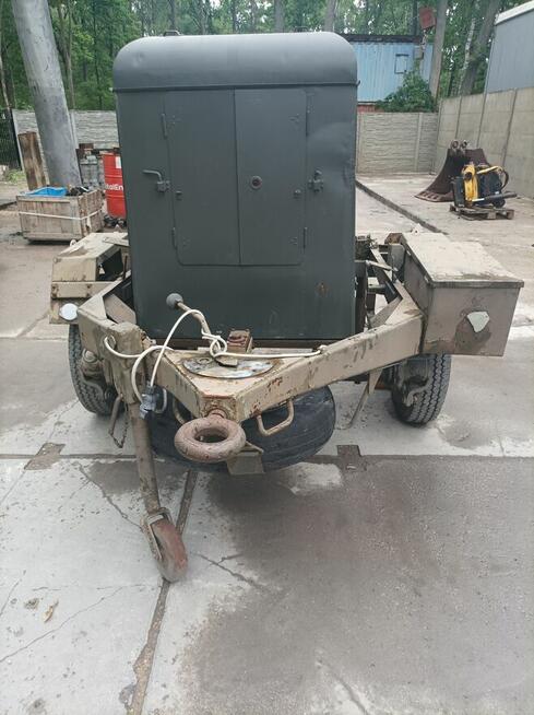 Agregat prądotwórczy na przyczepie PAD-8