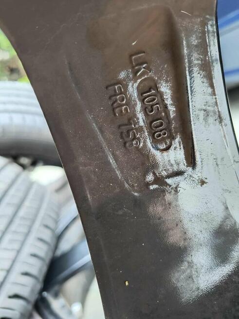 Felgi Alutec 18 5x105 + opony Barum 215/55 R18 95V XL