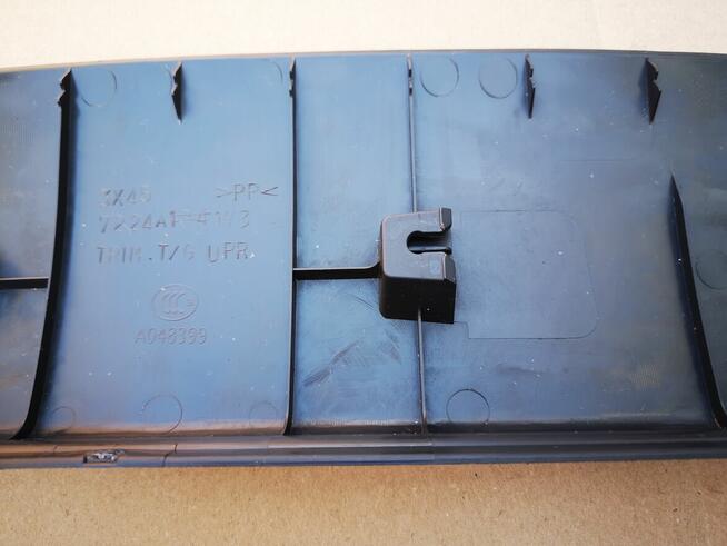 Tapicerka osłona klapy bagażnika Mitsubishi ASX 7224A193