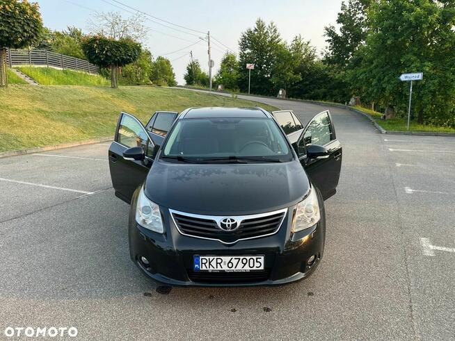 Toyota Avensis 1.6 Premium
