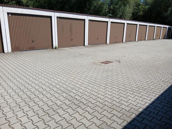 sprzedamy GARAZ -Kraków Jerzmanowskiego -Nowy Prokocim