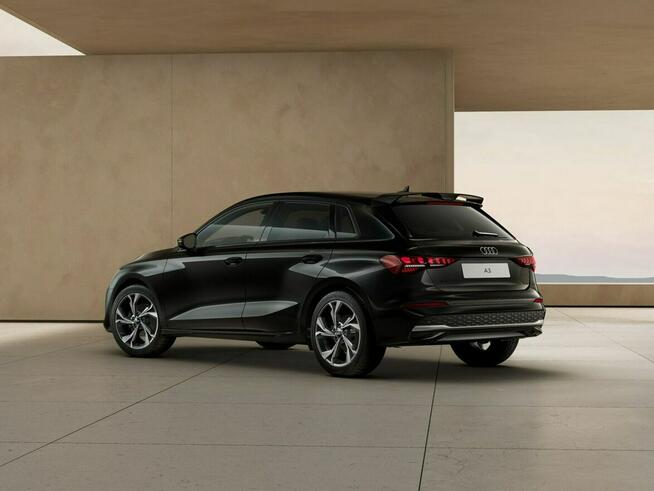 Nowe Audi A3 Sportback 30 TDI 6 biegów