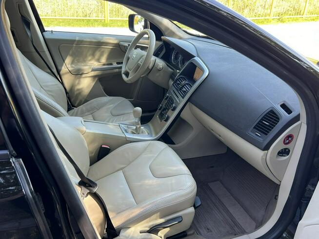 Volvo XC 60 2.0 DRIVe Kinetic Opłacony