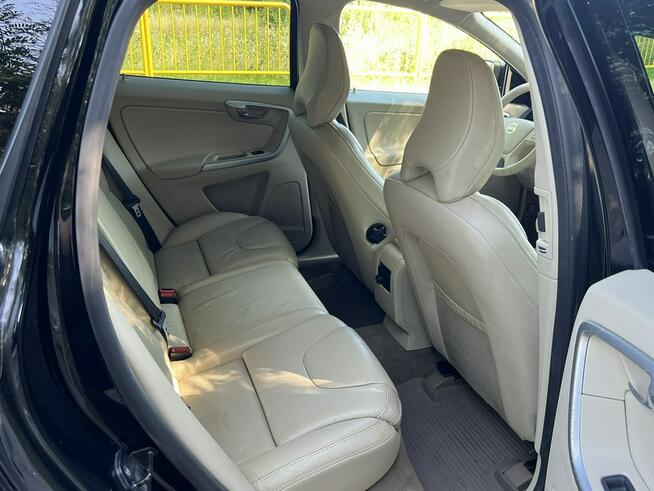 Volvo XC 60 2.0 DRIVe Kinetic Opłacony