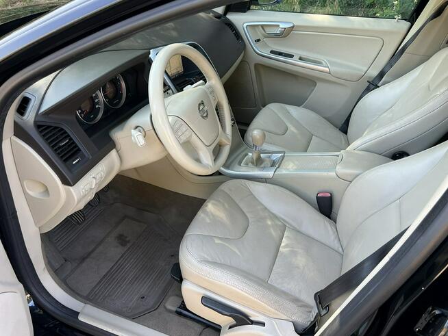 Volvo XC 60 2.0 DRIVe Kinetic Opłacony