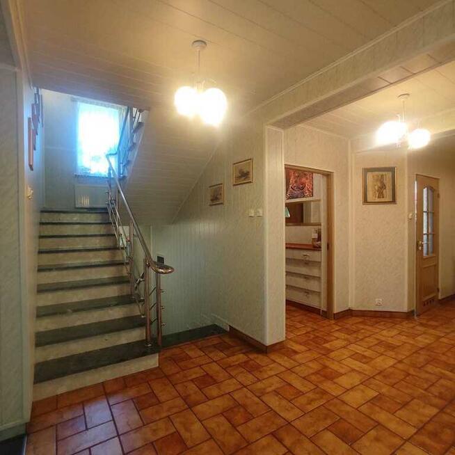 Dom na sprzedaż w atrakcyjnej okolicy