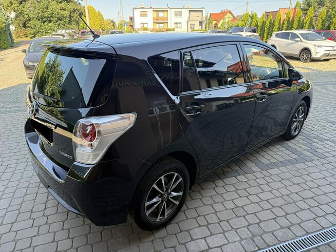 Toyota Verso 1,6 132KM Klimatronik Navi Serwis 7-osobowy