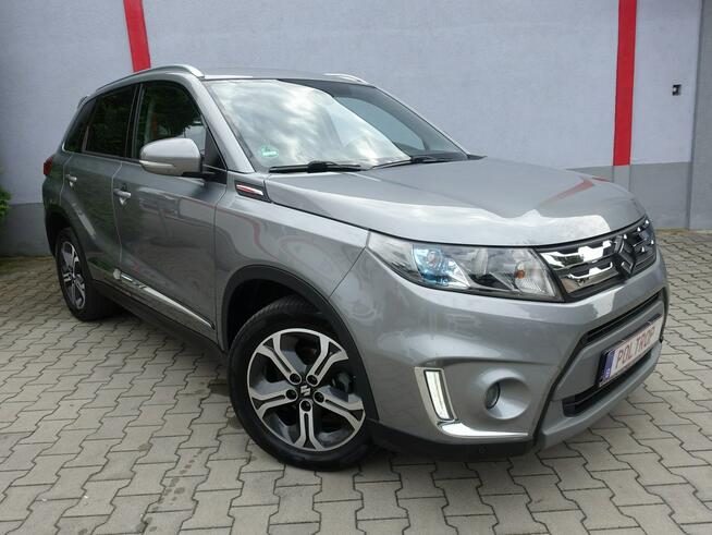 Suzuki Vitara 1,6i Panorama Ledy Półskóra Alu Navi Kam.Cof. rej.2016 VIP Gwarancja