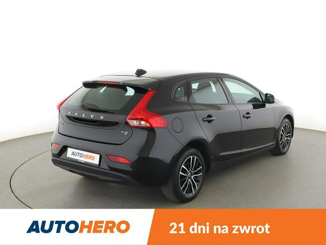 Volvo V40 Automat full LED navi klima auto czujniki parkowania