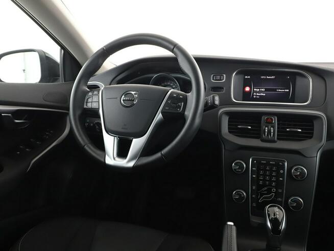 Volvo V40 Automat full LED navi klima auto czujniki parkowania