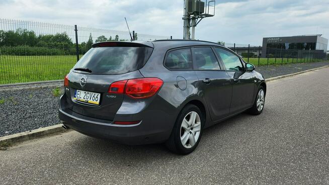 Opel Astra J 2011r 1.4 turbo 140KM LPG Klima Hak Kombi Grzane Fotele Czujniki